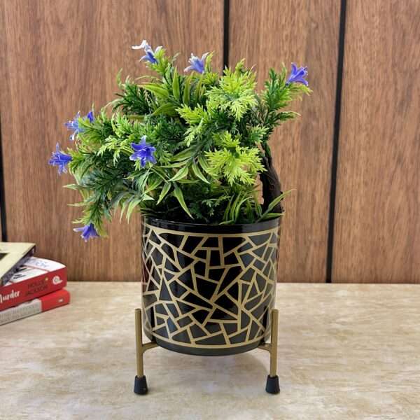 Brocade Pattern Table Planter with Stand – Elegant Indoor & Outdoor Decorative Plant Pot